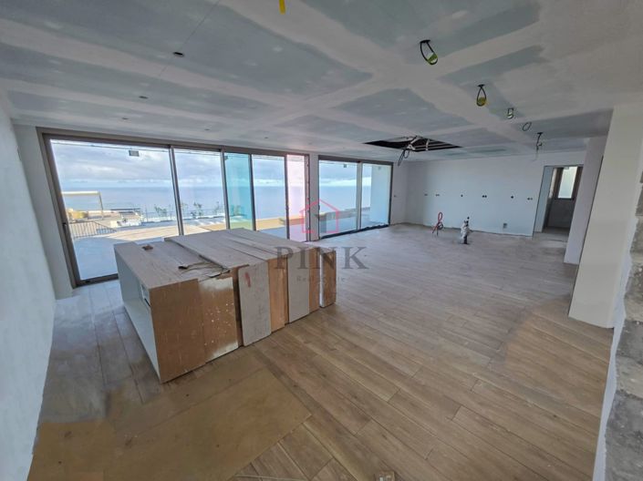 Image No.12-Villa de 4 chambres à vendre à Ribeira Brava