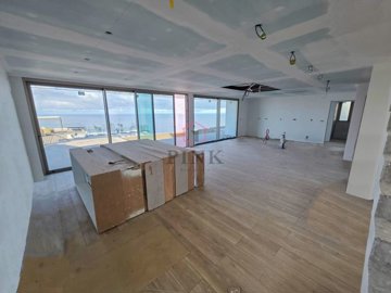 1862-523339-20eb4152a9fbcfd5b78c9c0612bb54ff9