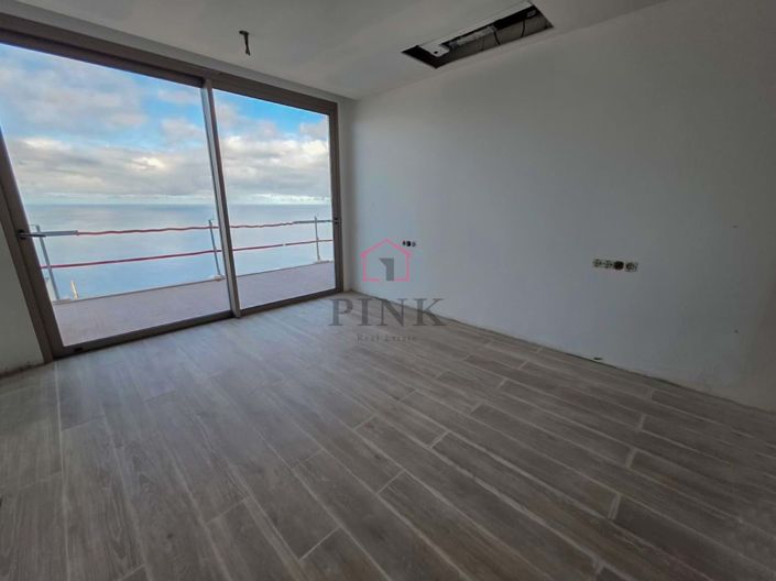 Image No.19-Villa de 4 chambres à vendre à Ribeira Brava