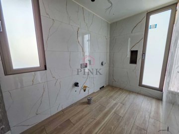 1862-523339-20eb4152a9fbcfd5b78c9c0612bb54ff9