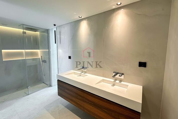 Image No.38-4 Bed Villa for sale