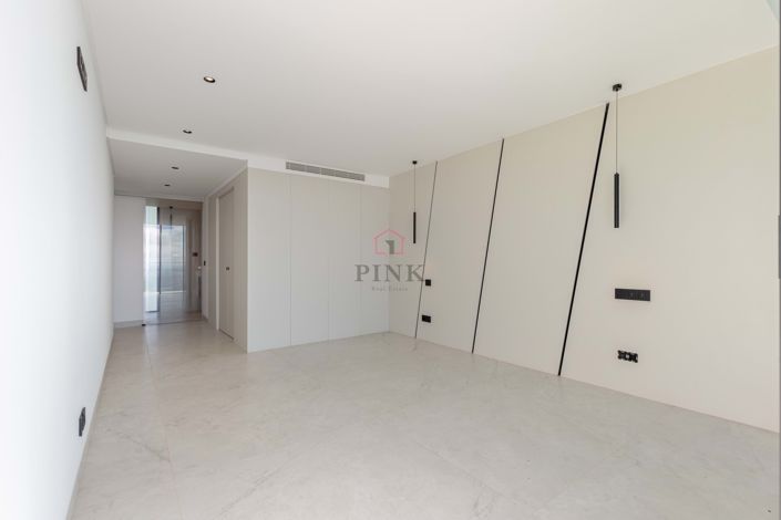 Image No.41-4 Bed Villa for sale