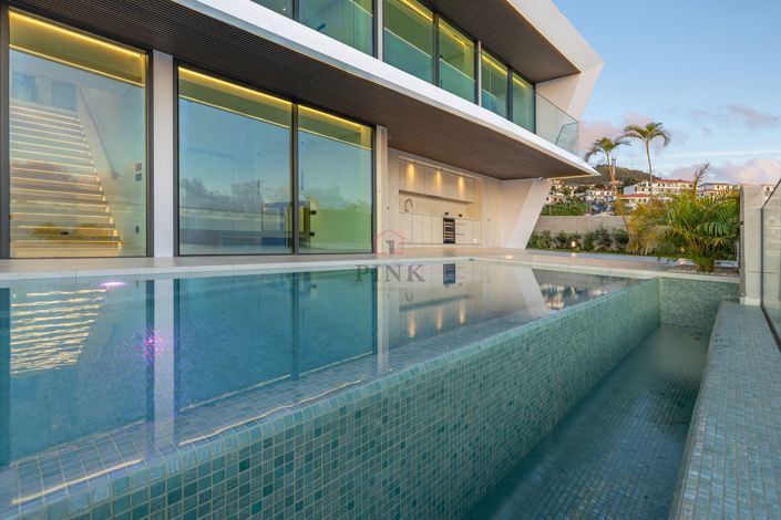 Image No.55-4 Bed Villa for sale