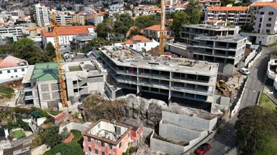 1 - Santa Luzia, Appartement