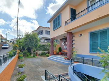 1862-622907-20eb4152a9fbcfd5b78c9c0612bb54ff9