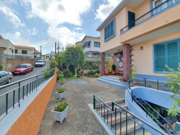 1862-622907-20eb4152a9fbcfd5b78c9c0612bb54ff9