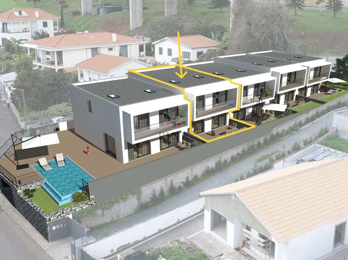 Image No.12-3 Bed Townhouse for sale