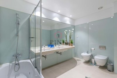 1862-642731-20eb4152a9fbcfd5b78c9c0612bb54ff9