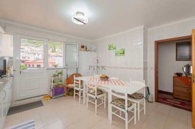 1862-645989-20eb4152a9fbcfd5b78c9c0612bb54ff9