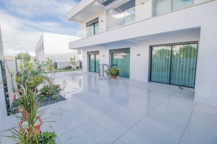 Image No.4-Villa de 4 chambres à vendre à Loule