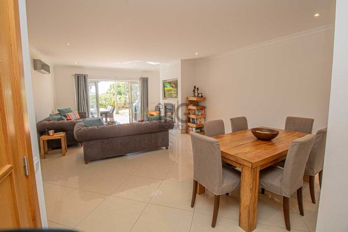 Image No.7-Maison de ville de 4 chambres à vendre à Loule