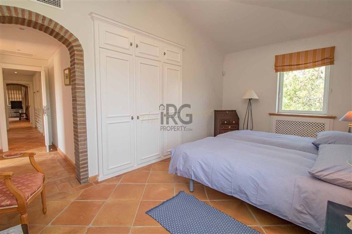 Image No.56-4 Bed Villa for sale