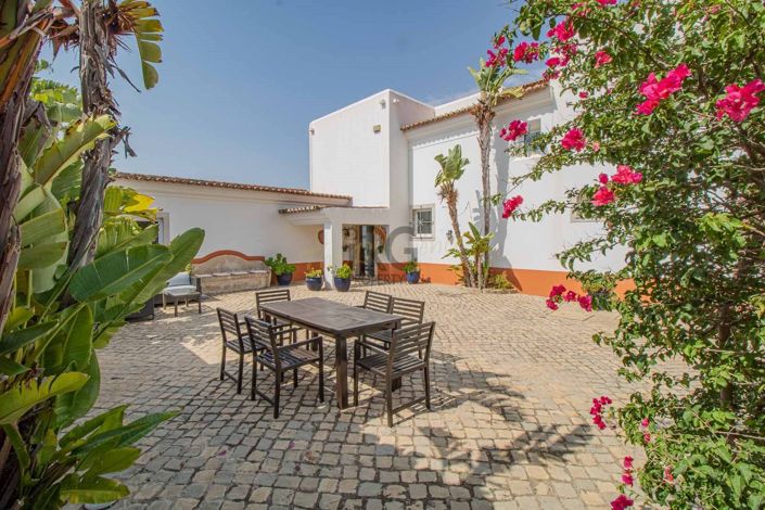 Image No.8-4 Bed Villa for sale