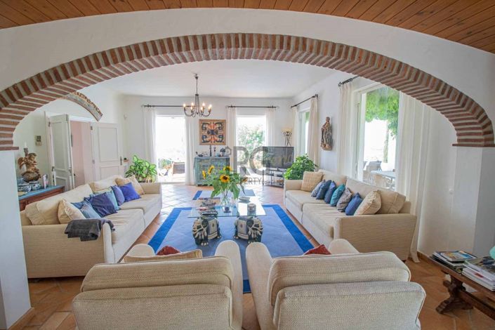 Image No.4-4 Bed Villa for sale