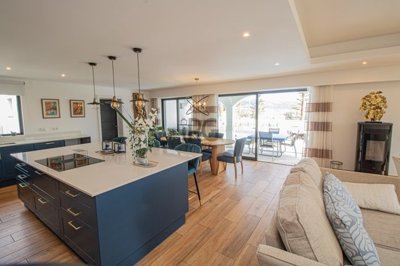 2092-358898-7cad0fe82e642c54e3fe1d772f22d68ea