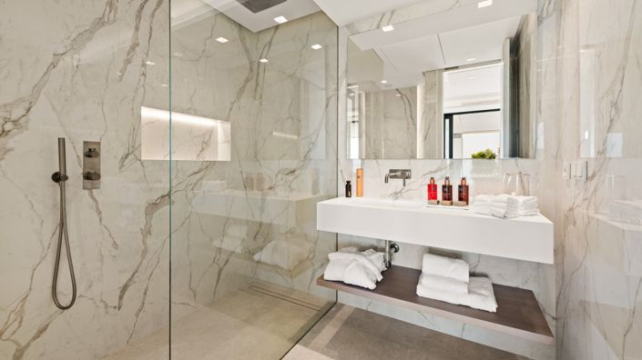 Image No.6-4 Bed Villa for sale