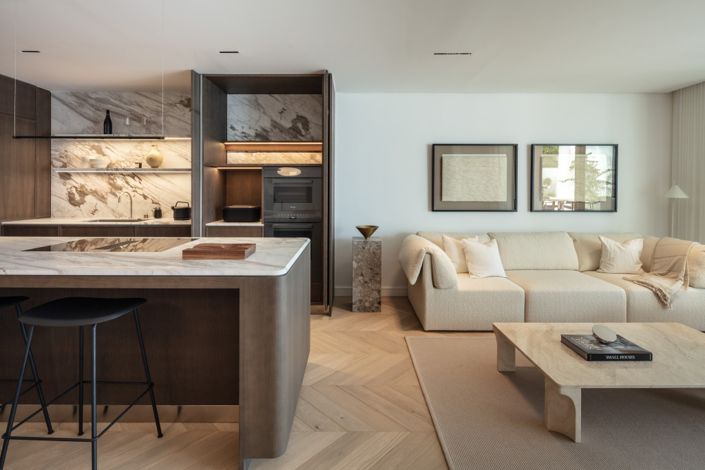 Image No.3-3 Bed Property for sale