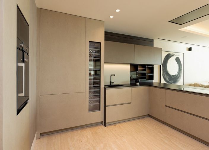 Image No.15-4 Bed Apartment for sale