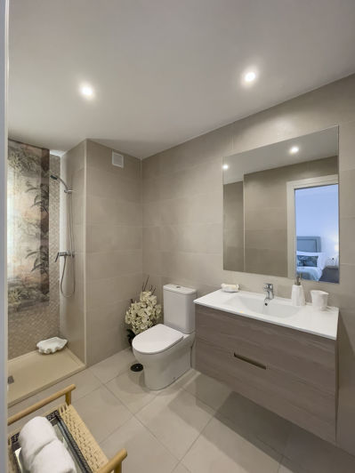 Image No.3-3 Bed Apartment for sale