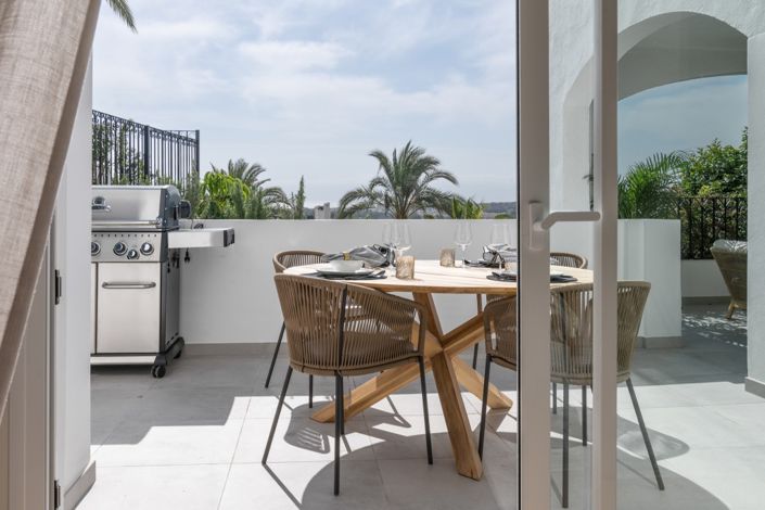 Image No.17-3 Bed Townhouse for sale