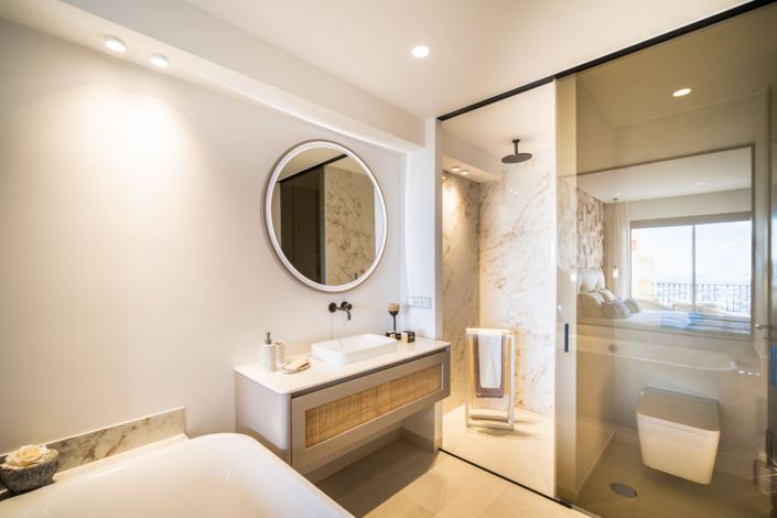 Image No.17-3 Bed Penthouse for sale