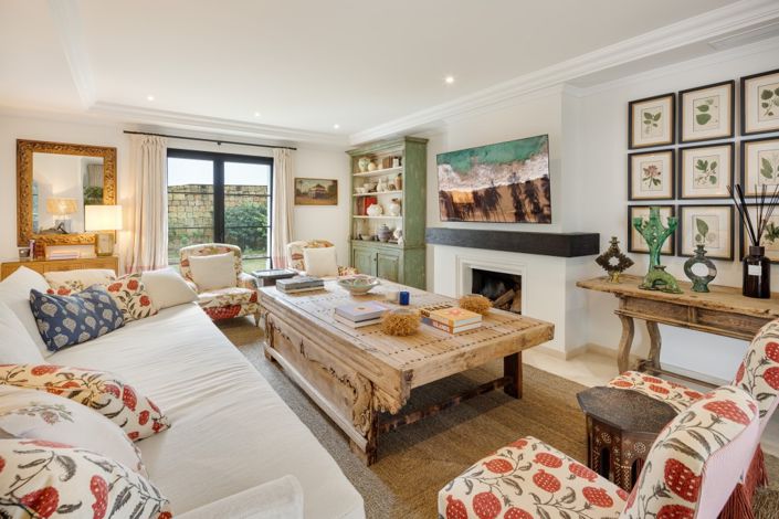 Image No.12-4 Bed Villa for sale