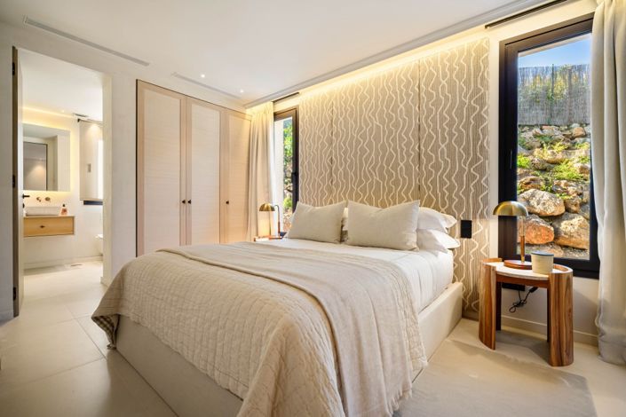 Image No.18-4 Bed Villa for sale