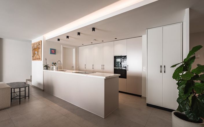 Image No.6-4 Bed Penthouse for sale