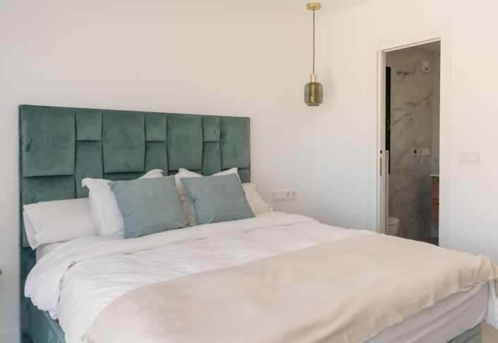 Image No.7-3 Bed Villa for sale