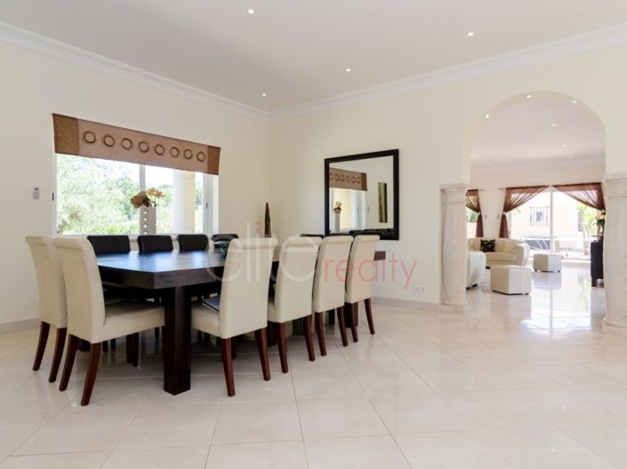 Image No.11-Maison de 5 chambres à vendre à Lagos