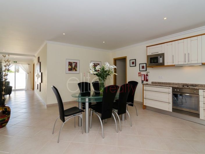 Image No.23-Maison de 5 chambres à vendre à Lagos