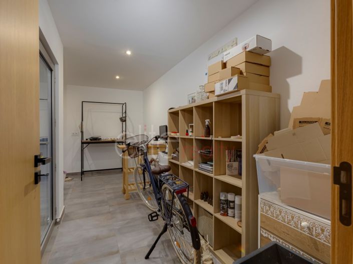 Image No.23-Maison de 4 chambres à vendre à Lagos