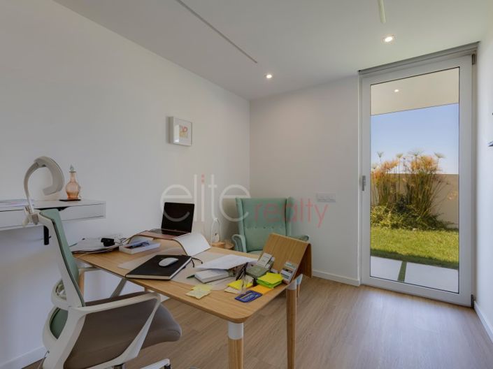 Image No.24-Maison de 4 chambres à vendre à Lagos