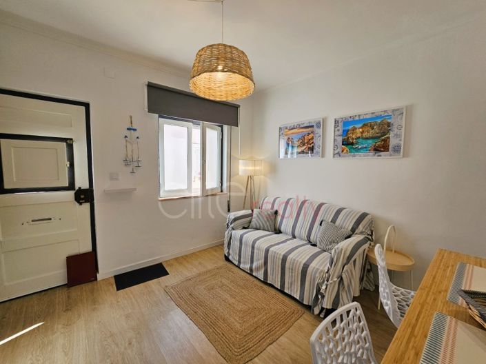 Image No.4-Maison de 1 chambre à vendre à Lagos