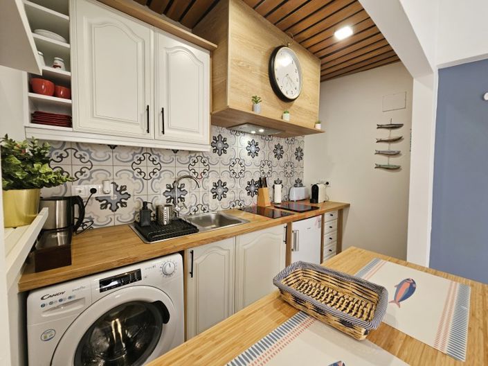 Image No.5-Maison de 1 chambre à vendre à Lagos