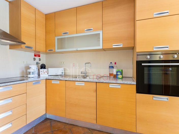 Image No.10-2 Bed House for sale