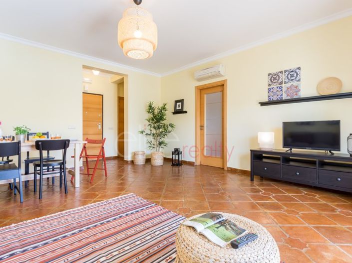 Image No.9-2 Bed House for sale