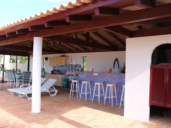 Image No.27-4 Bed House for sale