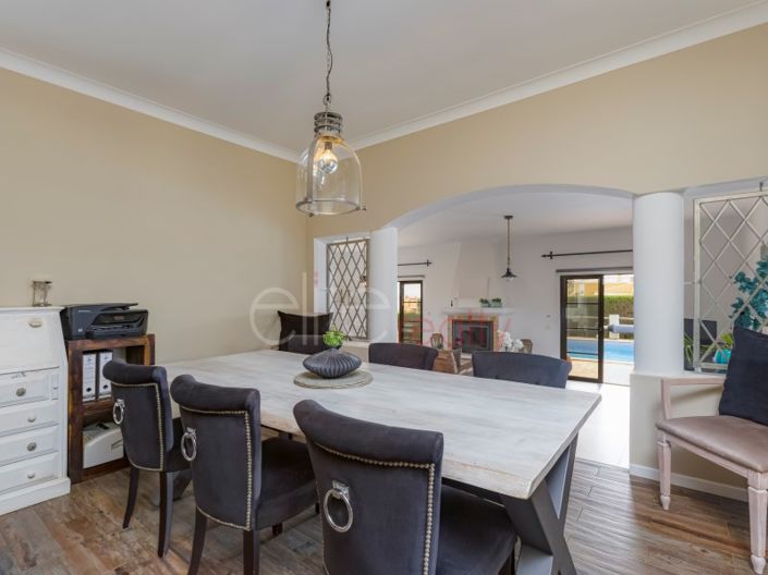 Image No.10-Maison de 4 chambres à vendre à Lagos