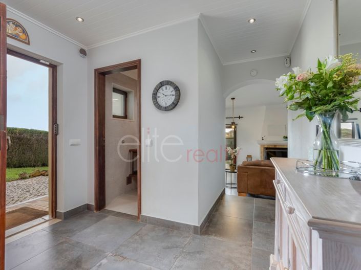 Image No.12-Maison de 4 chambres à vendre à Lagos