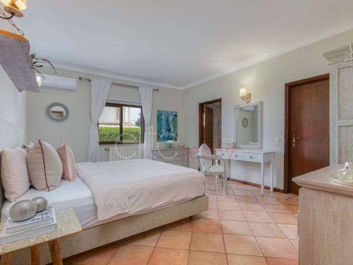 Image No.13-Maison de 4 chambres à vendre à Lagos