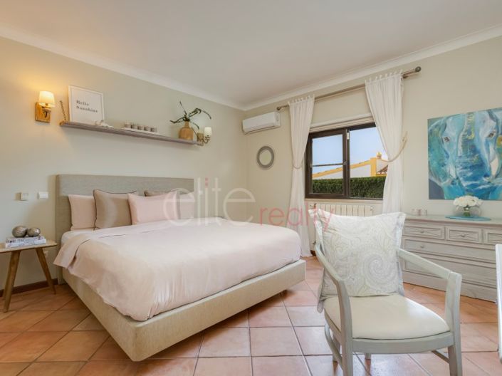 Image No.15-Maison de 4 chambres à vendre à Lagos