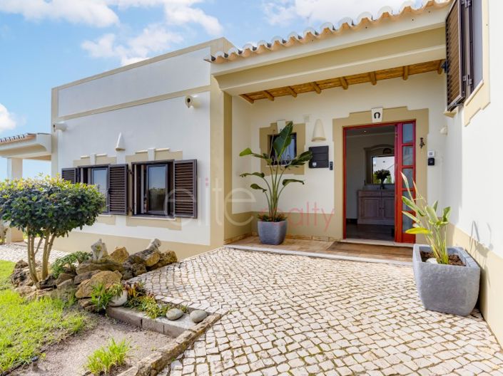 Image No.23-Maison de 4 chambres à vendre à Lagos