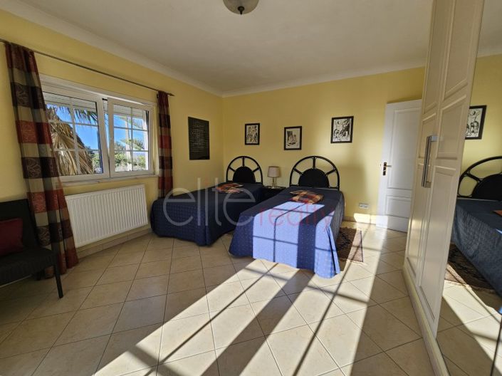 Image No.18-Maison de 4 chambres à vendre à Lagos