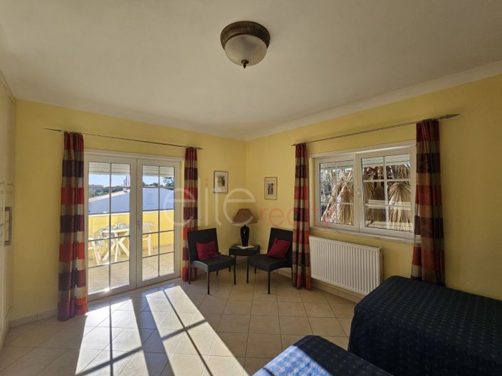 Image No.19-Maison de 4 chambres à vendre à Lagos