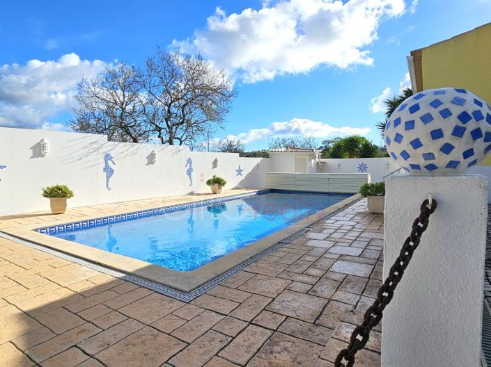 Image No.33-Maison de 4 chambres à vendre à Lagos