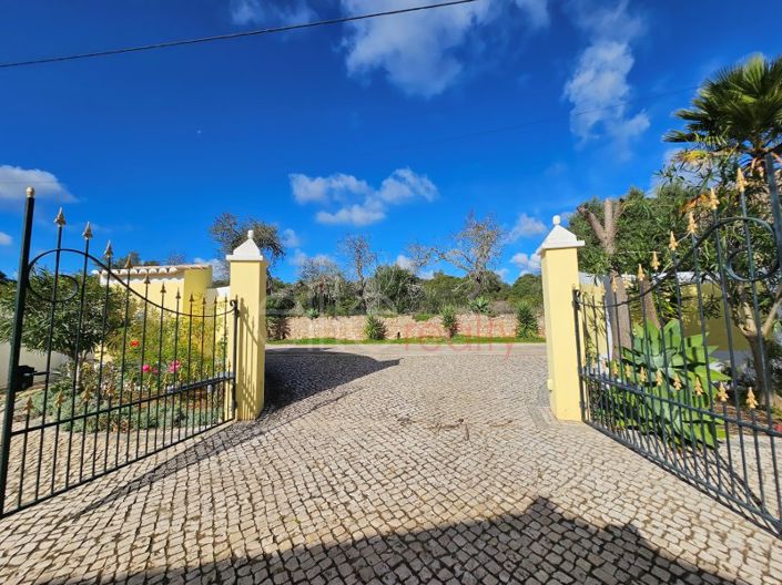 Image No.36-Maison de 4 chambres à vendre à Lagos