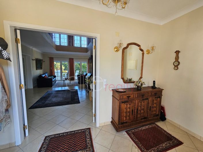 Image No.4-Maison de 4 chambres à vendre à Lagos