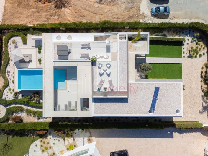 Image No.34-4 Bed House for sale