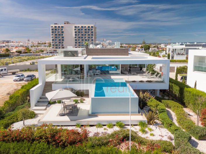 Image No.35-4 Bed House for sale